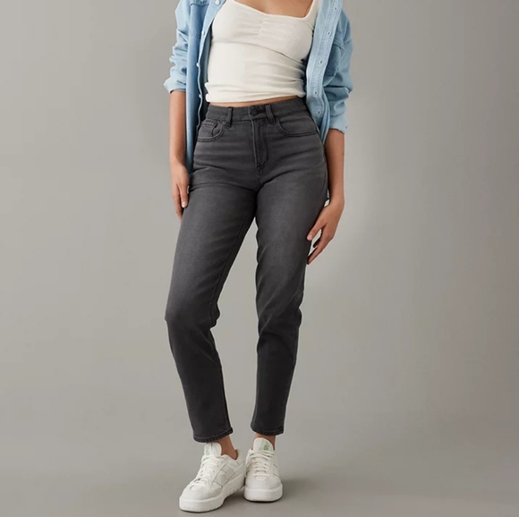 AE Stretch Mom Jean - Picture 4 of 7